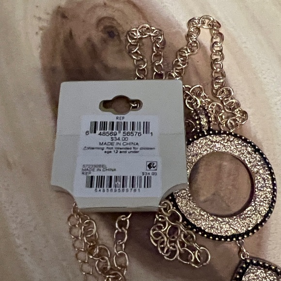 3/$18 Gold Pendant Necklace with Tassel Lot 736 - Picture 9 of 10